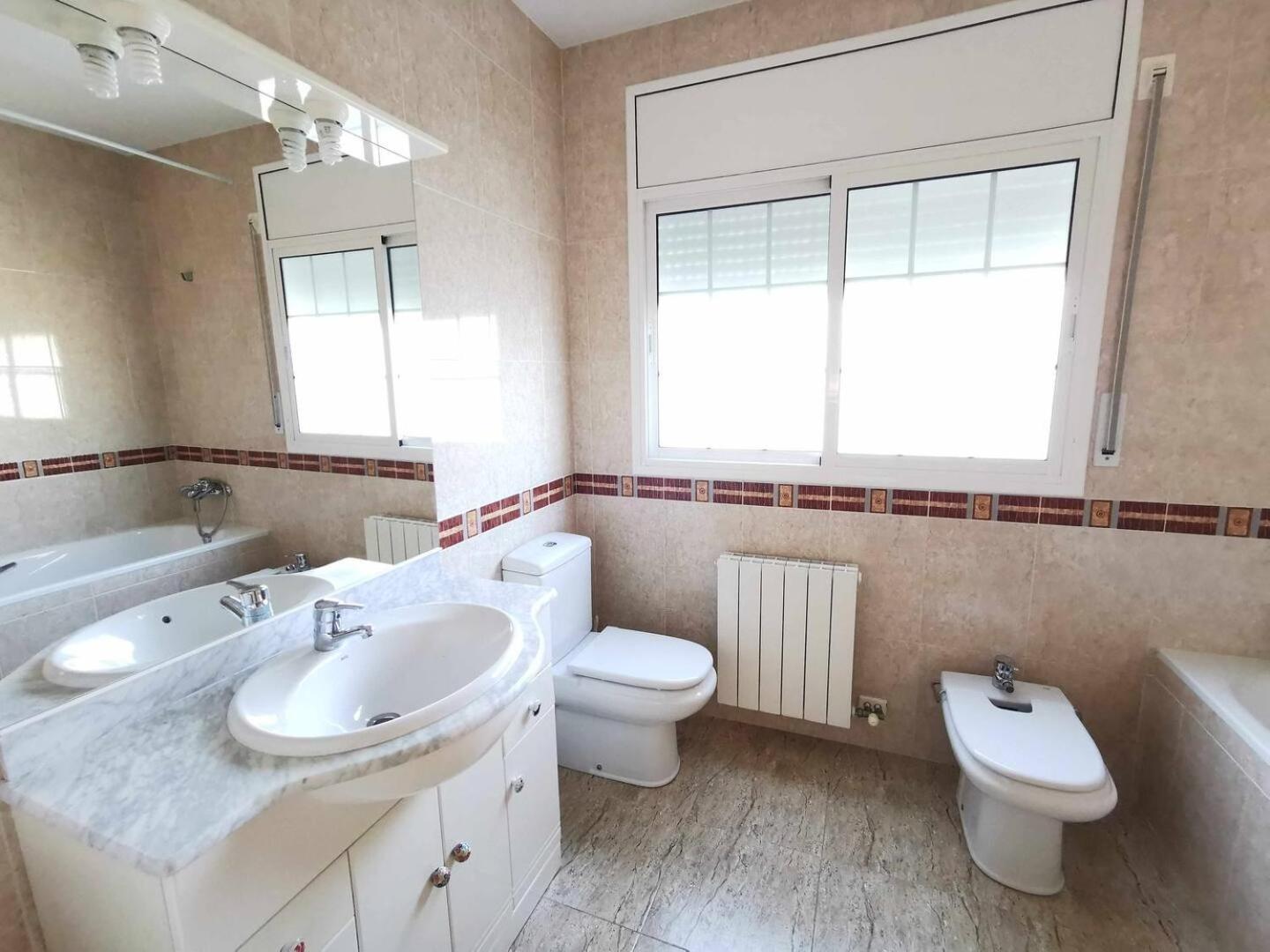 Villa Genis Calafell Zewnętrze zdjęcie